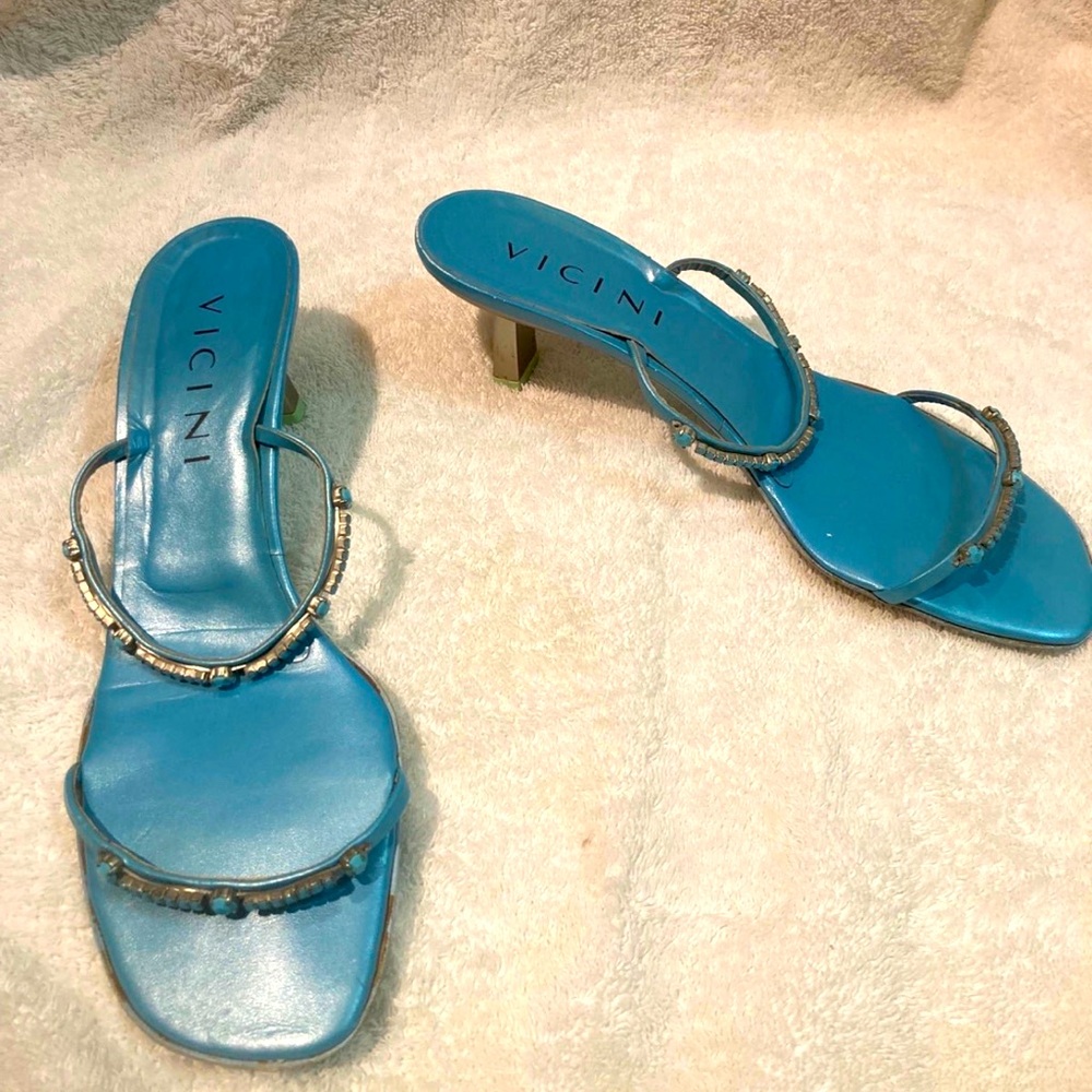 Vicini turqouise bead heeled sandals size 39